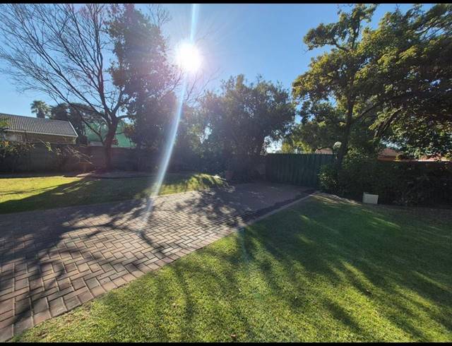 4 BEDROOM HOUSE FOR SALE IN BRACKENHURST